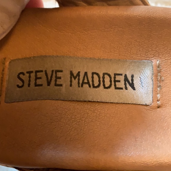 Sandals - Picture 2 of 2